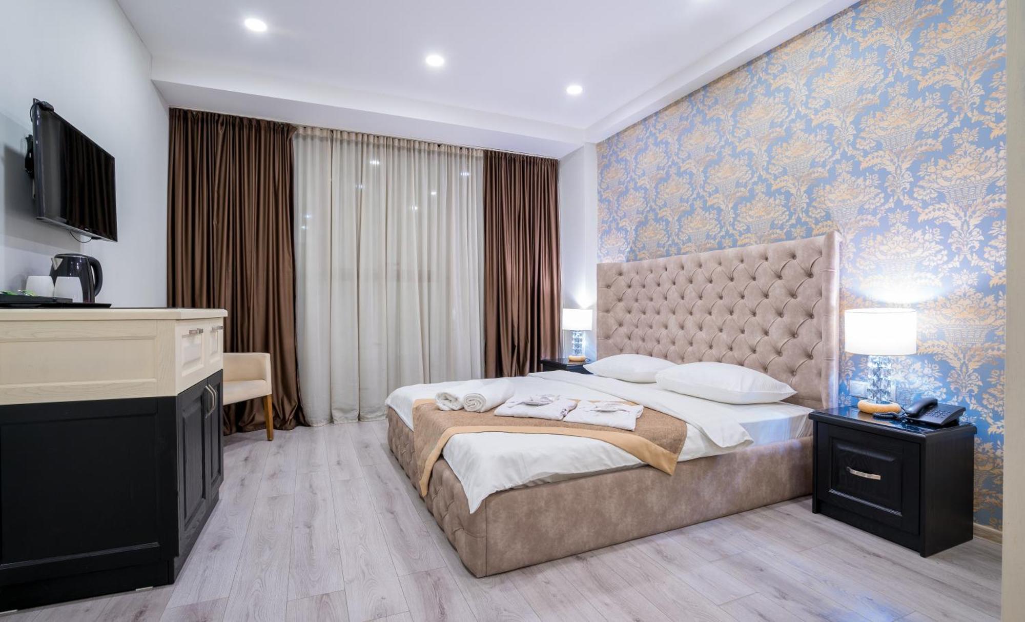 Capitol By Umbrella Hotel